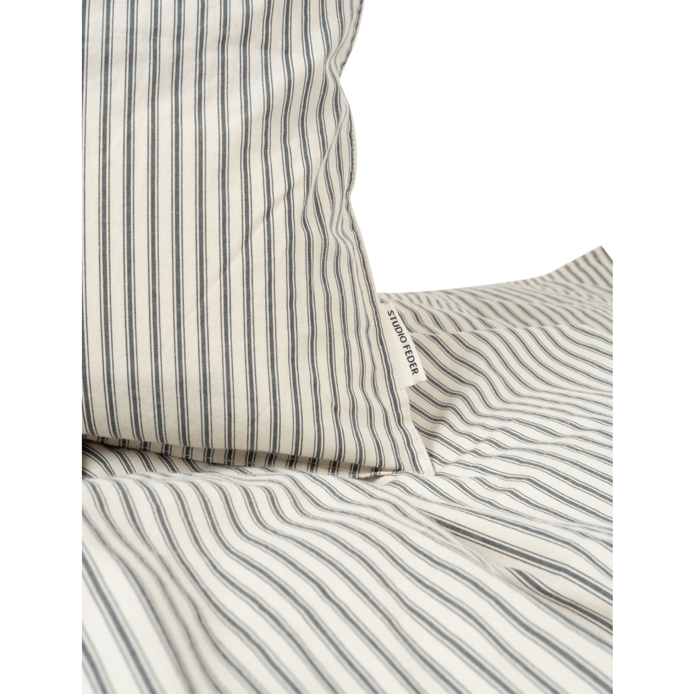 StudioFedersengestvoksenstrrelserStripeClassic-01