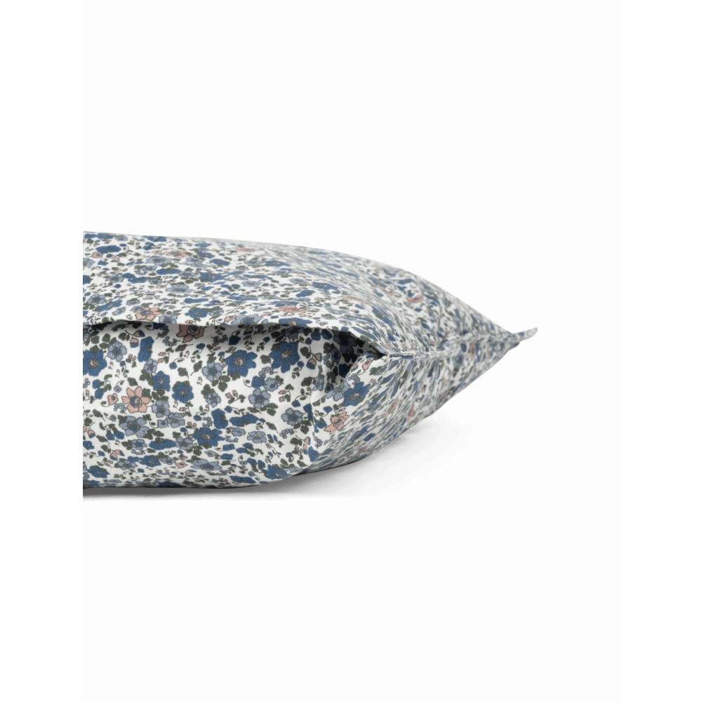 StudioFedersengestvoksenstrrelserFloralBlue-01